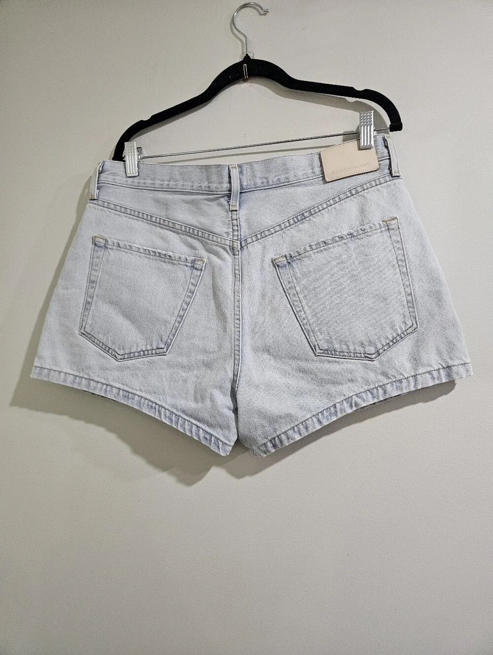 Citizens Of Humanity Pleated Baggy Jean Short Size 30